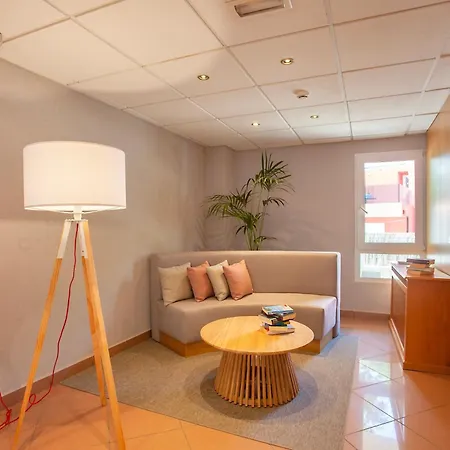 Residencia Sutimar Konukevi 3*