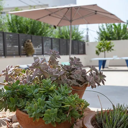 بيت ضيافة Residencia Sutimar 3*