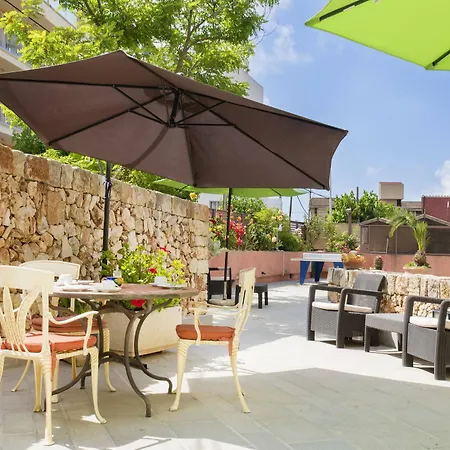 Residencia Sutimar 3* باغيرا