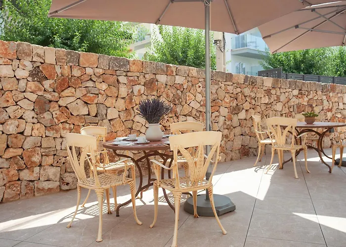 苏提玛蕾斯丹西娅酒店