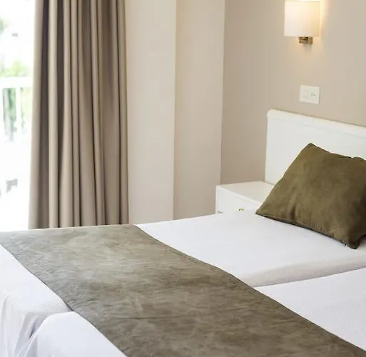 苏提玛蕾斯丹西娅酒店 帕格拉