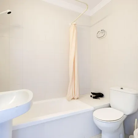 Residencia Sutimar Гостьовий будинок Пагера