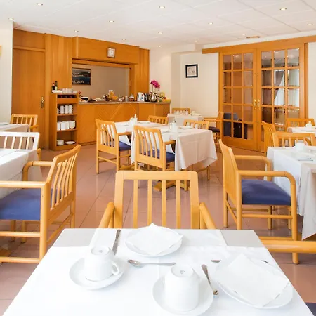 Residencia Sutimar باغيرا