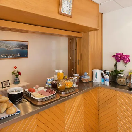 Residencia Sutimar Πανσιόν 3*
