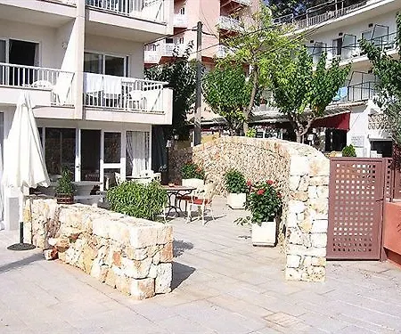 Гостьовий будинок Residencia Sutimar 3*