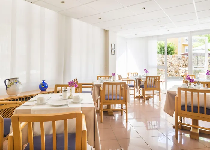 Residencia Sutimar 3* Παγκουέρα