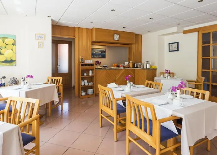 Residencia Sutimar Πανσιόν